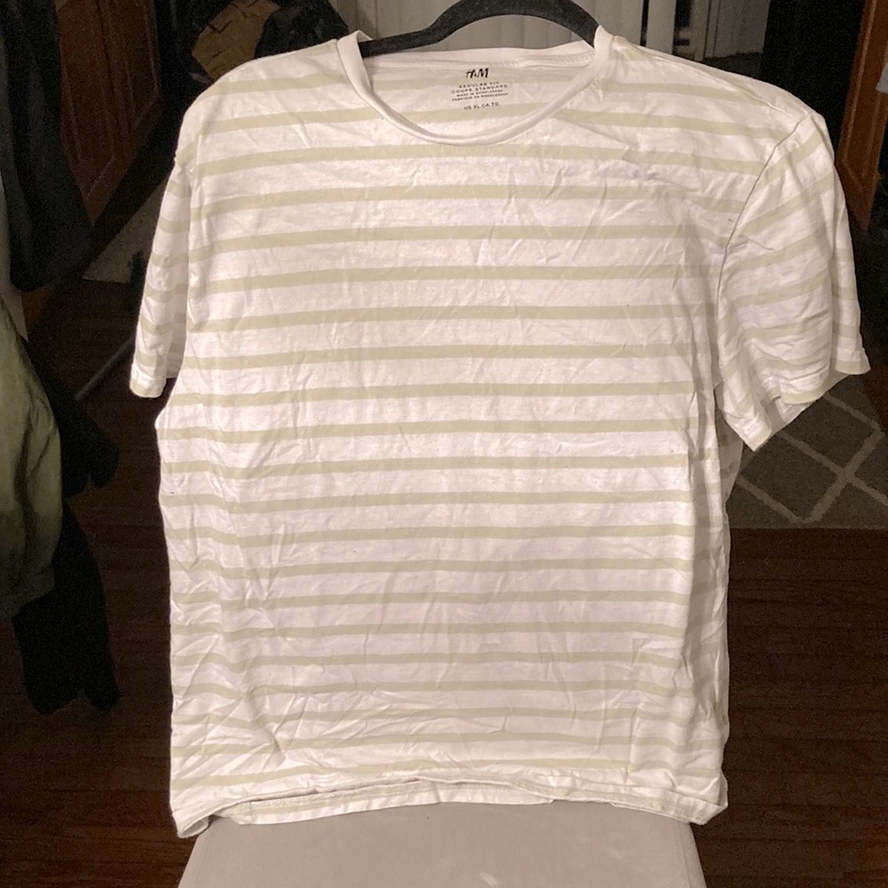 H&M r shirt xl